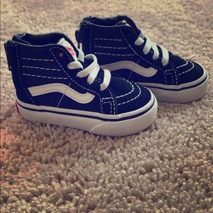 Baby sk8 vans